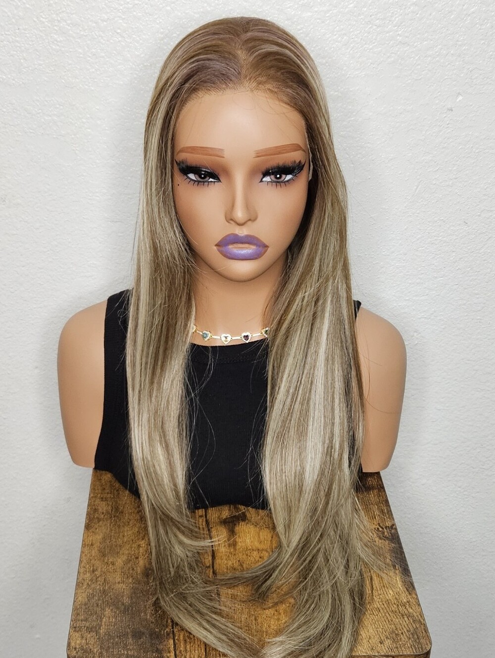 TOPSHE 26” Highlighted 13×6 Lace Front Wig